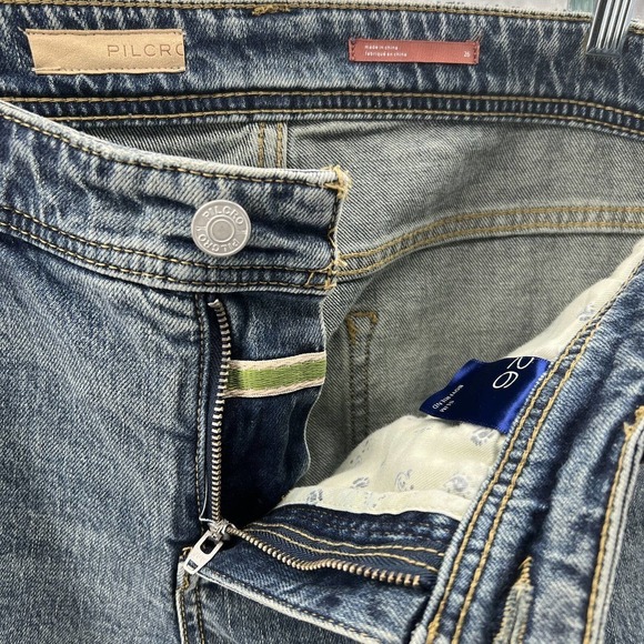 Pilcro Slim Fit Boyfriend Blue Pockets Distressed Denim High Rise Jeans Size 26 - Picture 5 of 9